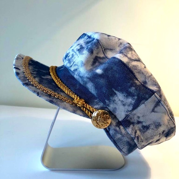 Fashionable Chauffeur’s Hat - Picture 1 of 6